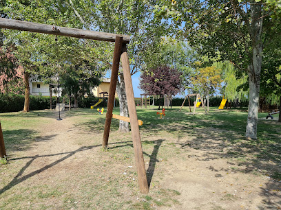 Imagen de Parco Giochi pubblico situado en Scerne, Provincia di Teramo
