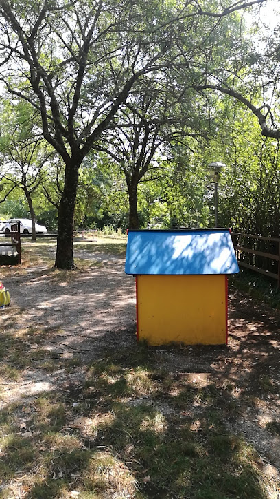 Imagen de Parco giochi situado en Repen, Provincia di Trieste